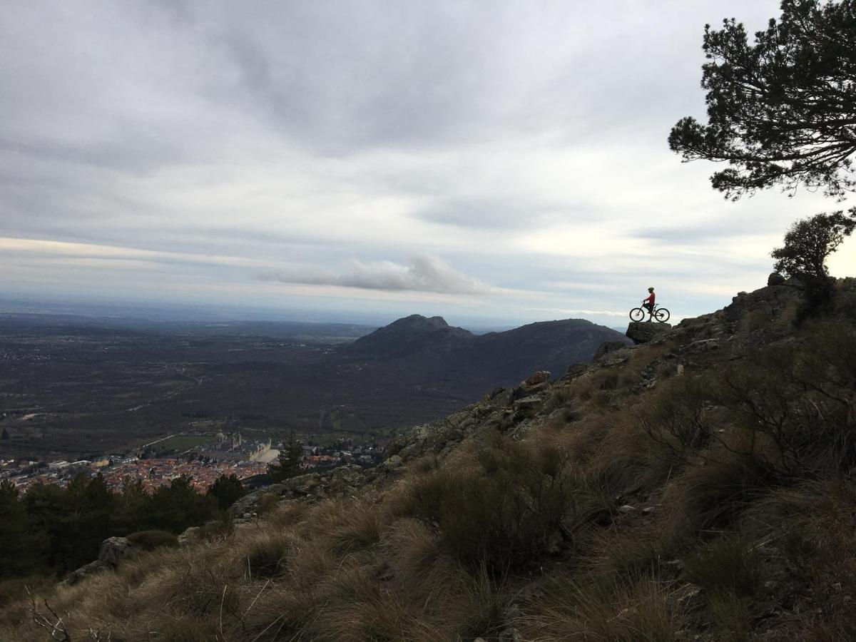 B&B Yeguada La Parrilla El Escorial Zewnętrze zdjęcie